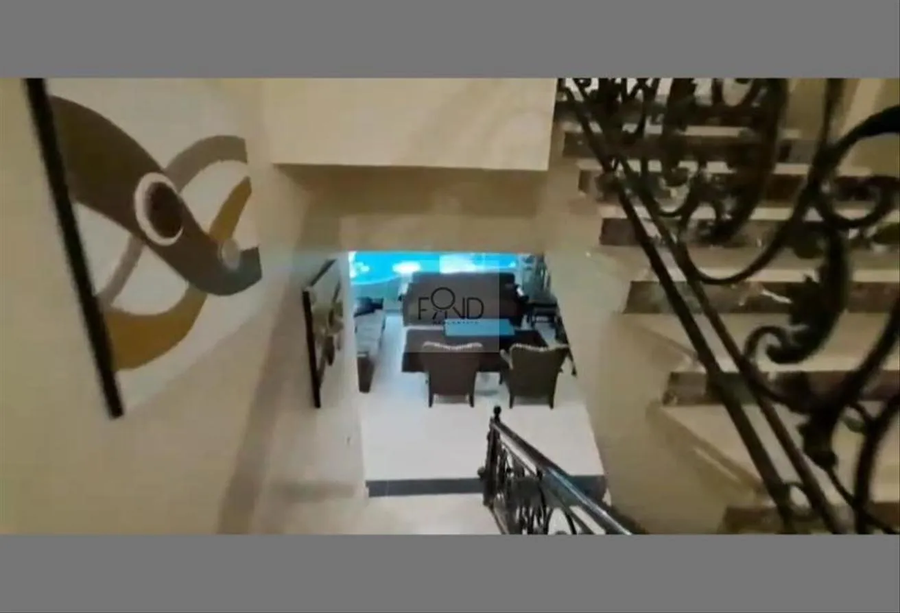 Gallery Image 15
