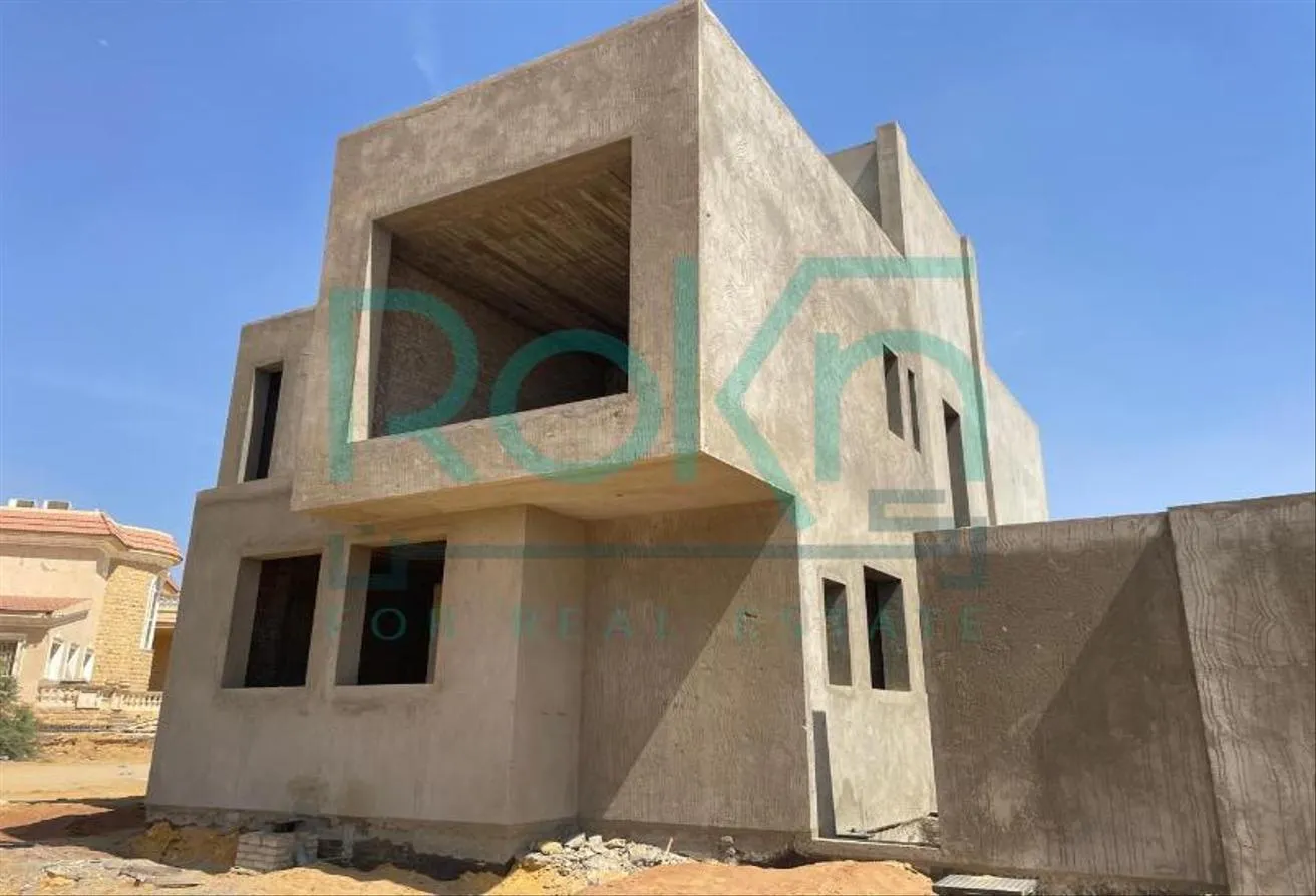 Sale in Al Karma Gates: الكارما جيتس  تاون هاوس ميدل بسعر مميز جدا