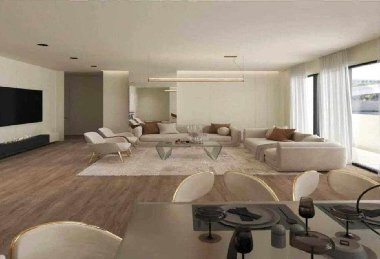 Sale in The Crown: Villa at a bargain price in Palm Hills - open view