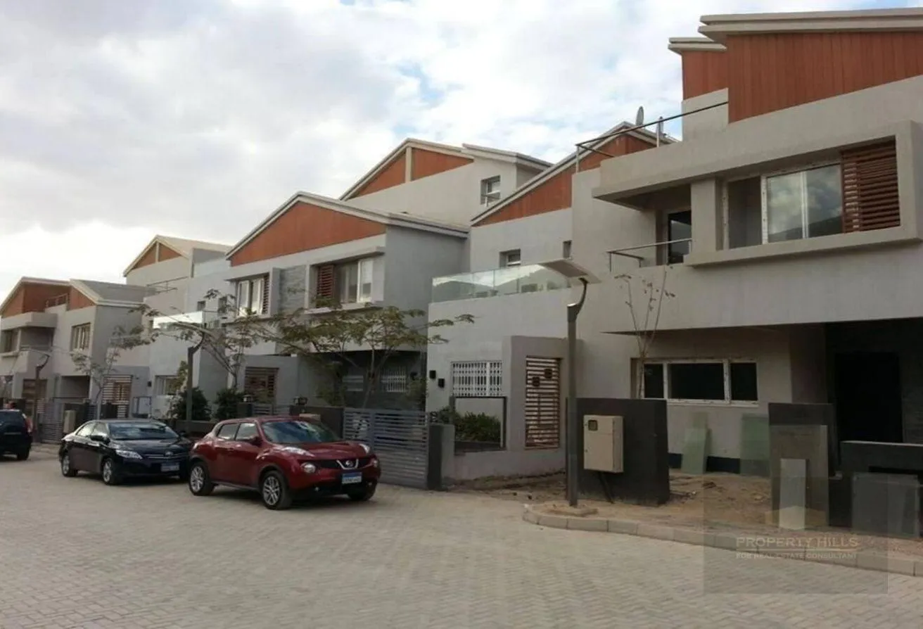 Sale in Zayed Dunes: Palm Hills-Badya- Townhouse  (lowest downpayment)