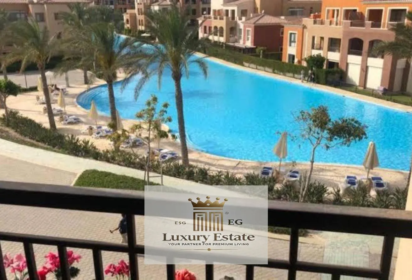 Sale in Marassi: For sale in Marassi Riva Salerno Townhouse Corner