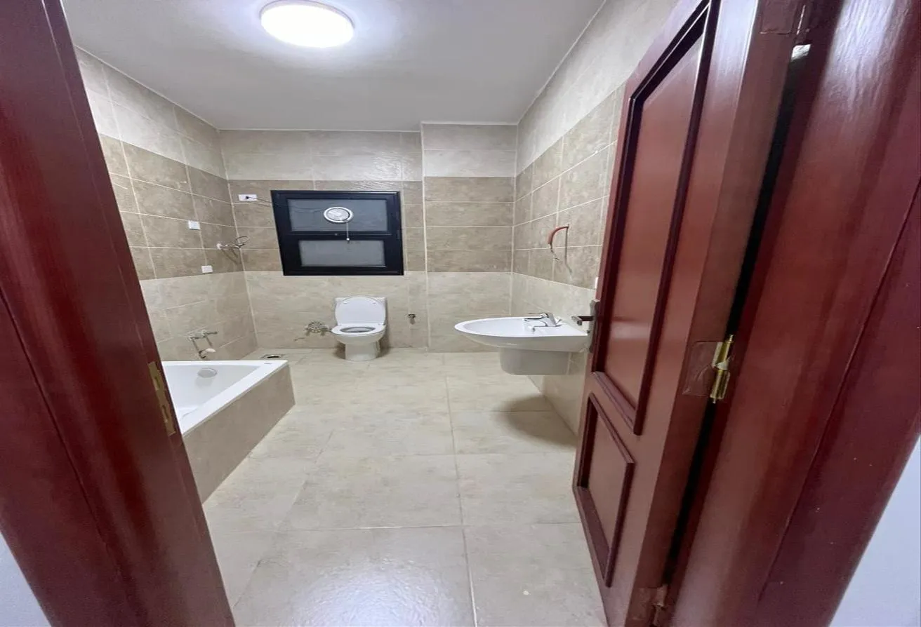 Gallery Image 13