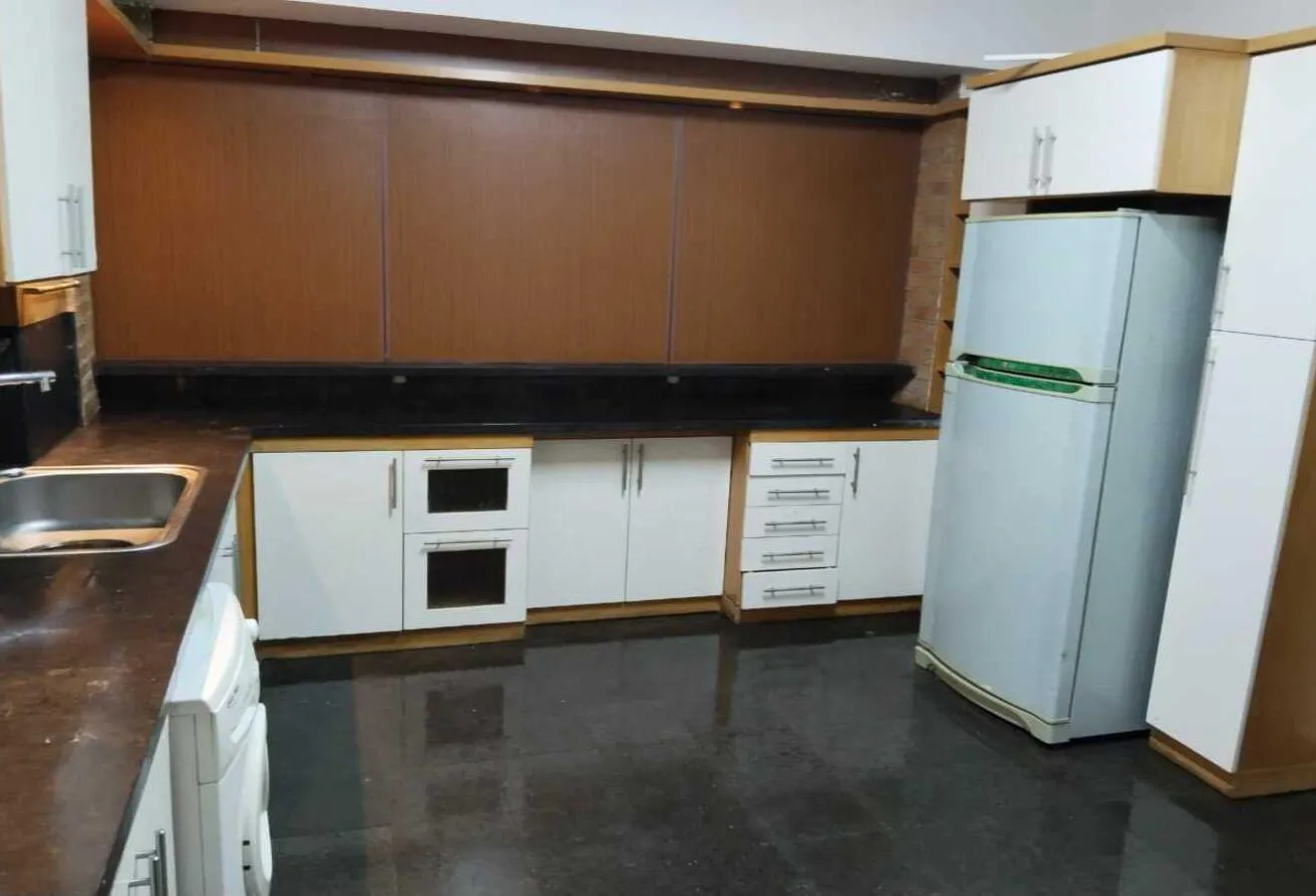 Gallery Image 14