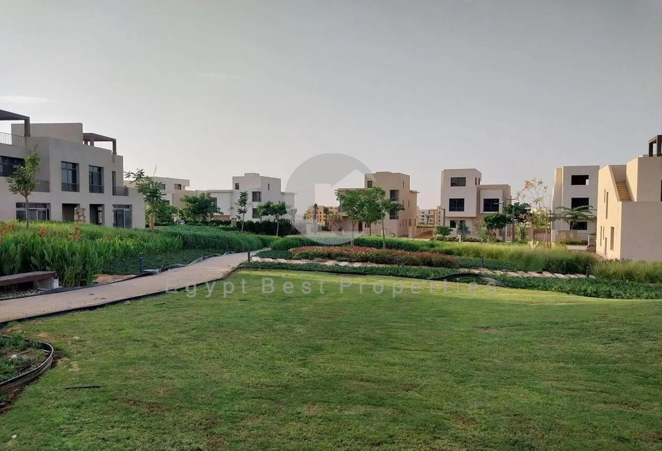 Sale in Mena Garden City: Lowest Price Townhouse 3 Bedrooms Ready to move