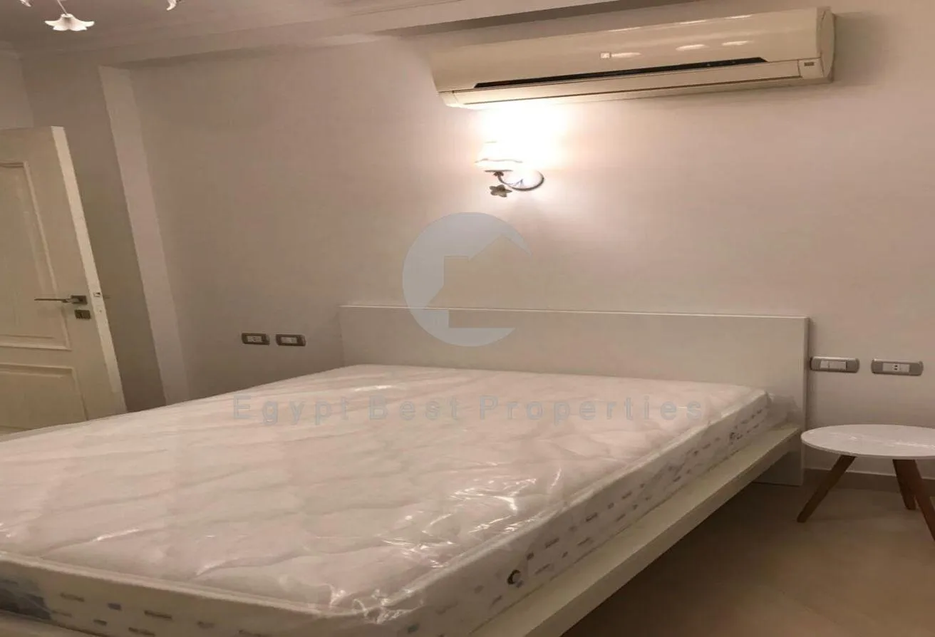 Sale in Westown: penthouse for sale westown