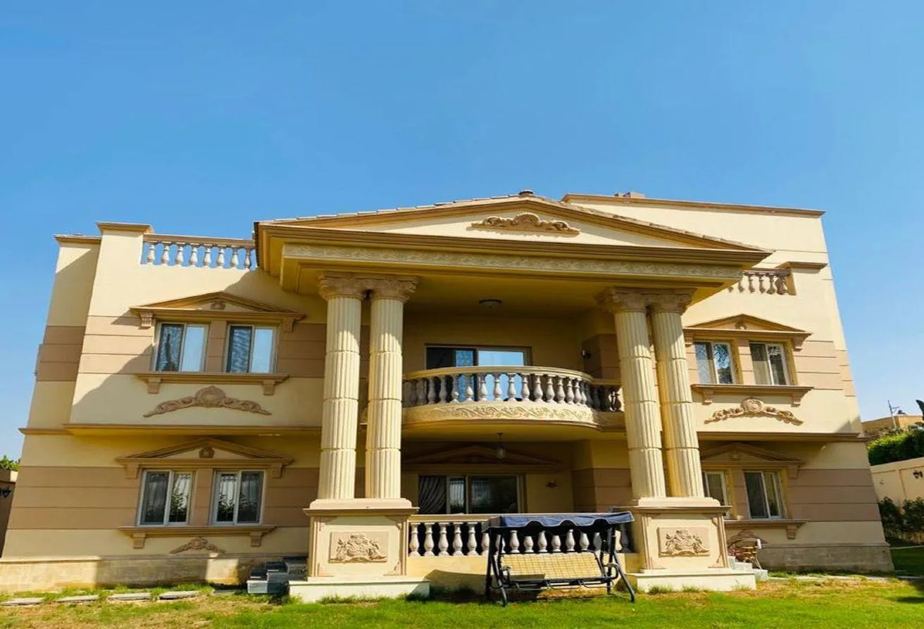 Sale in Royal City: Royal City , Villa for sale in, Sheikh Zayed