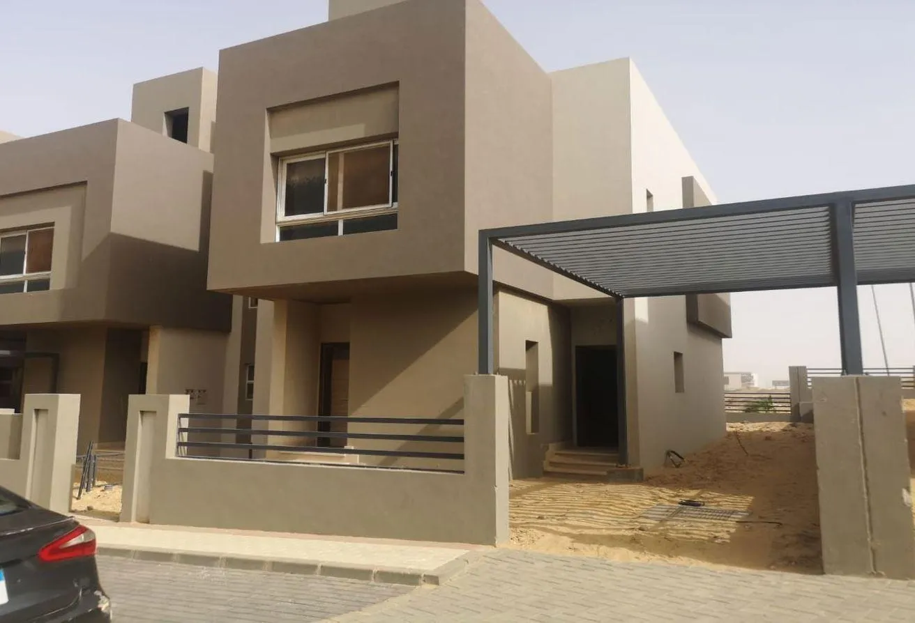 Sale in Etapa: Twinhouse For sale_Etapa Compound next to Al Rabwa