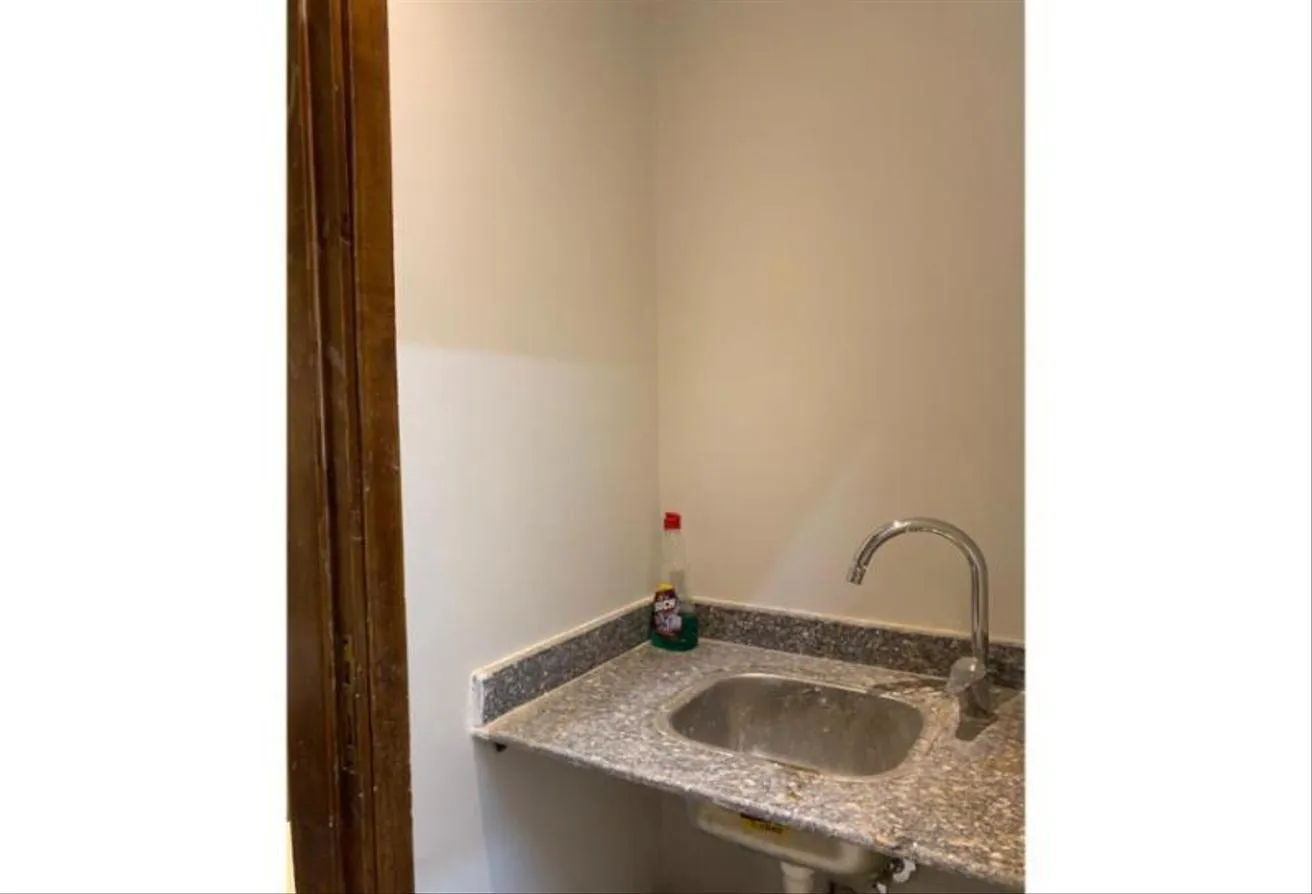 Gallery Image 10