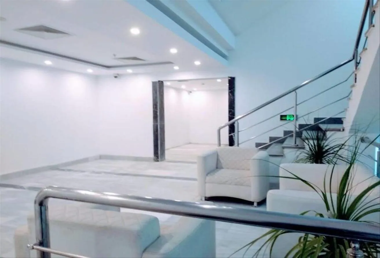 Gallery Image 9