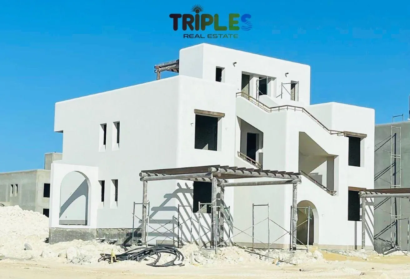 Sale in Hacienda West: Resale Villa Third Row At Hacienda West