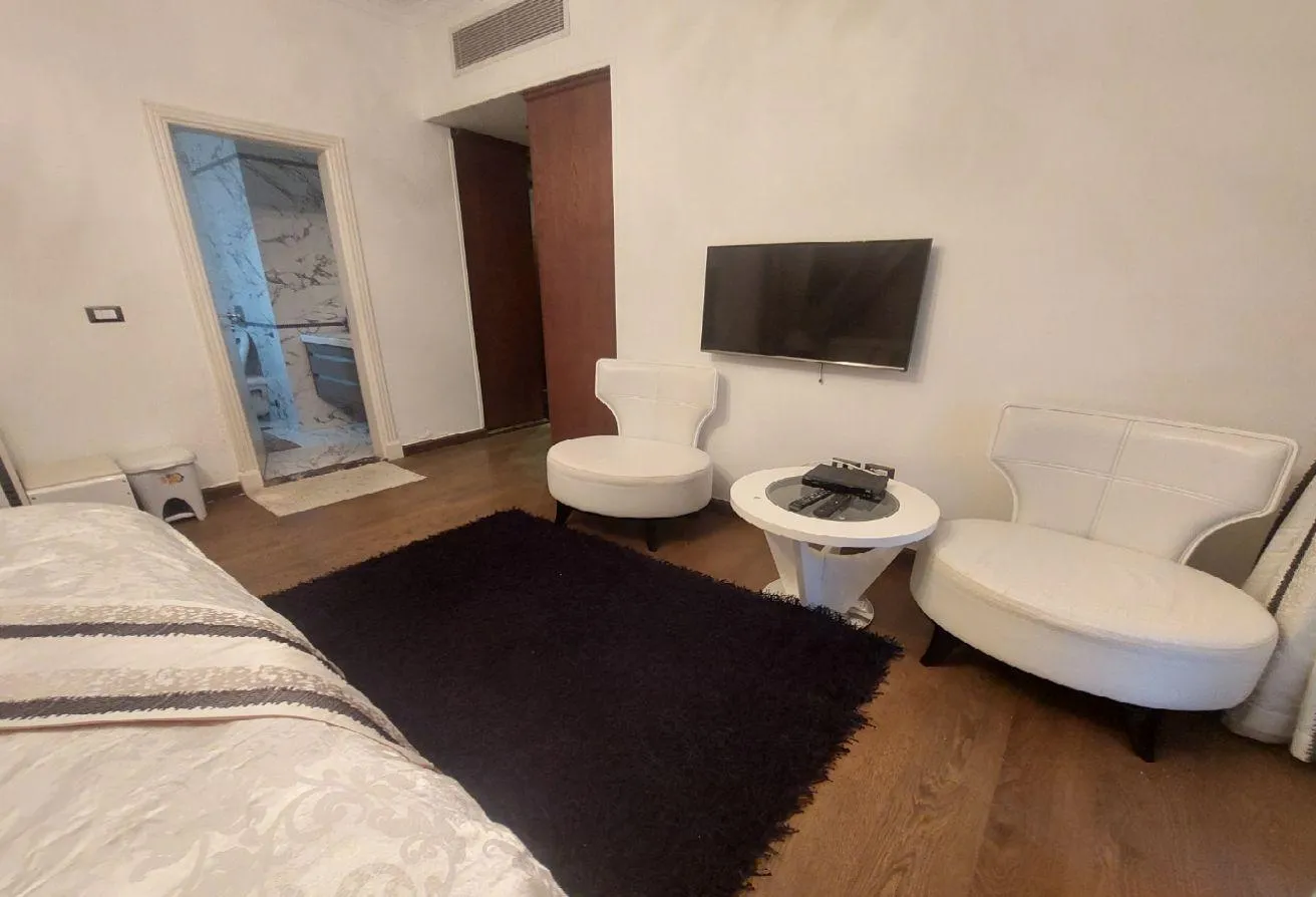Rent in Hayat Heights: شقه مفروشه إيجار بالايام الحياه هايتس