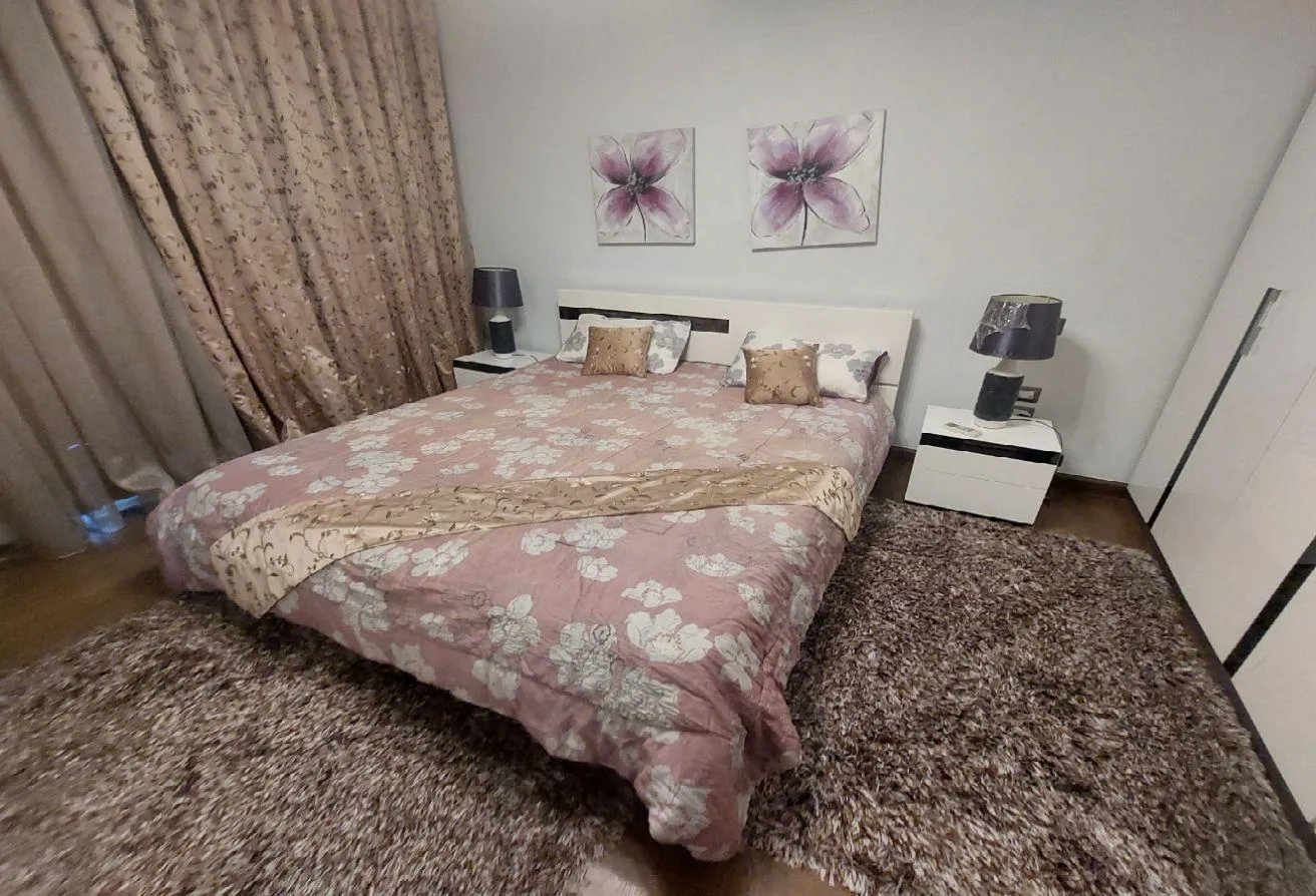 Gallery Image 6