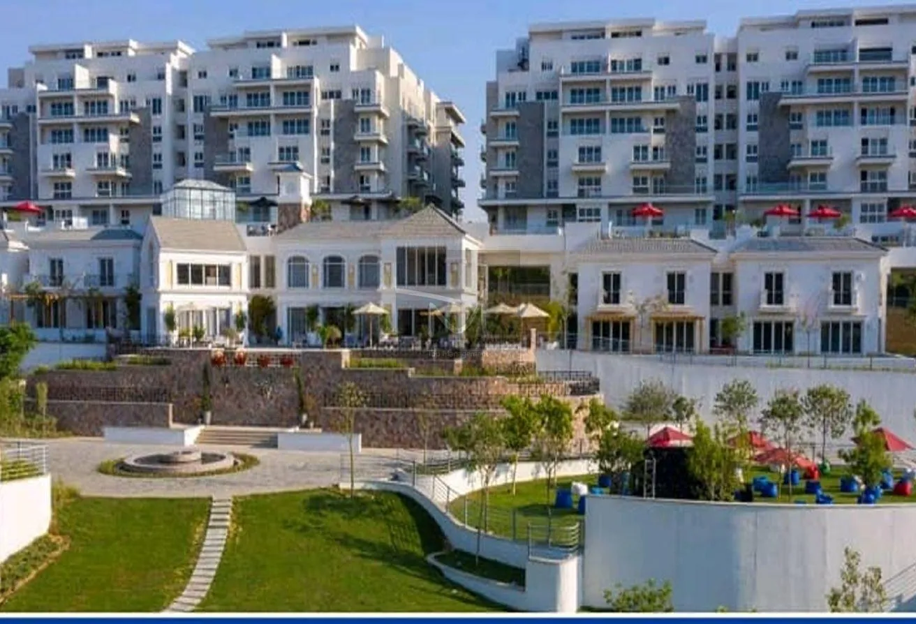 Sale in Mountain View iCity: I-villa 4bedroom -MV icity new cairo - 10 years