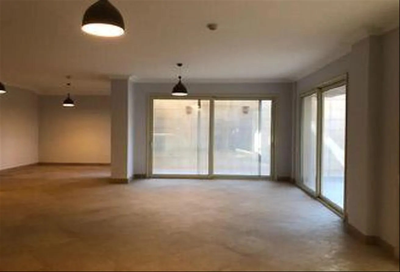 Gallery Image 16