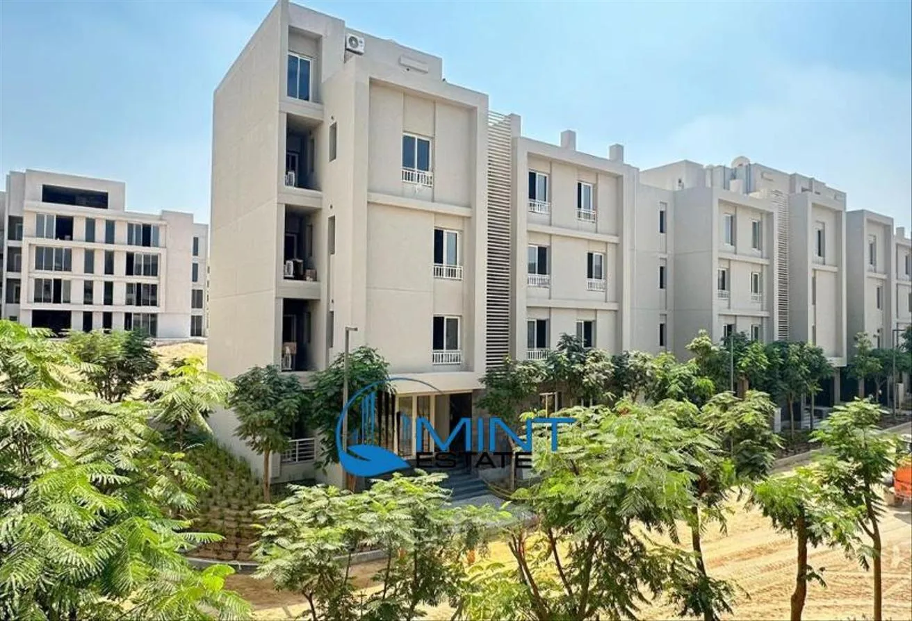 Sale in The Water Way: Land Escape View Apartment Ready To Move