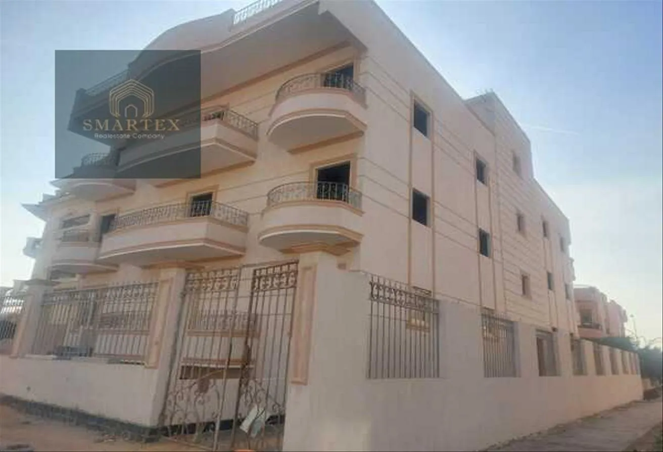 Sale in 3rd Neighborhood: ready to move next to the British University