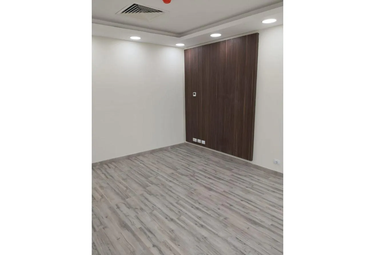 Rent in Trivium Square: Office for rent in Trivium, price in the ad