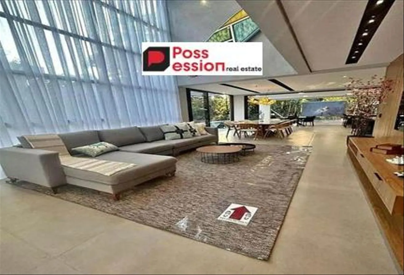 Sale in Stei8ht: Villa for sale compound (STEI8HT) from LMD