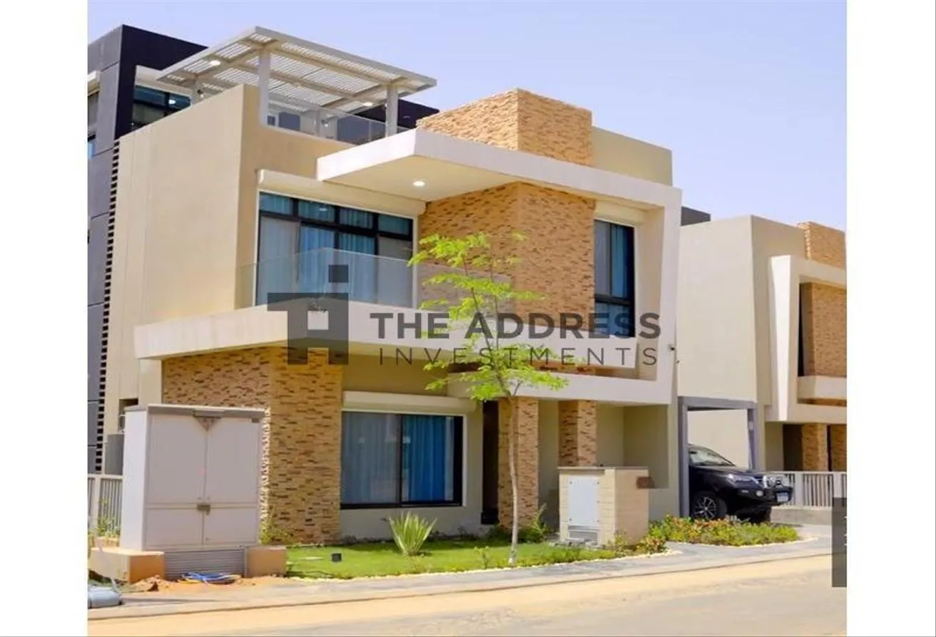 Sale in Midtown: Over 8yrs Villas 360m in Midtown New Cairo