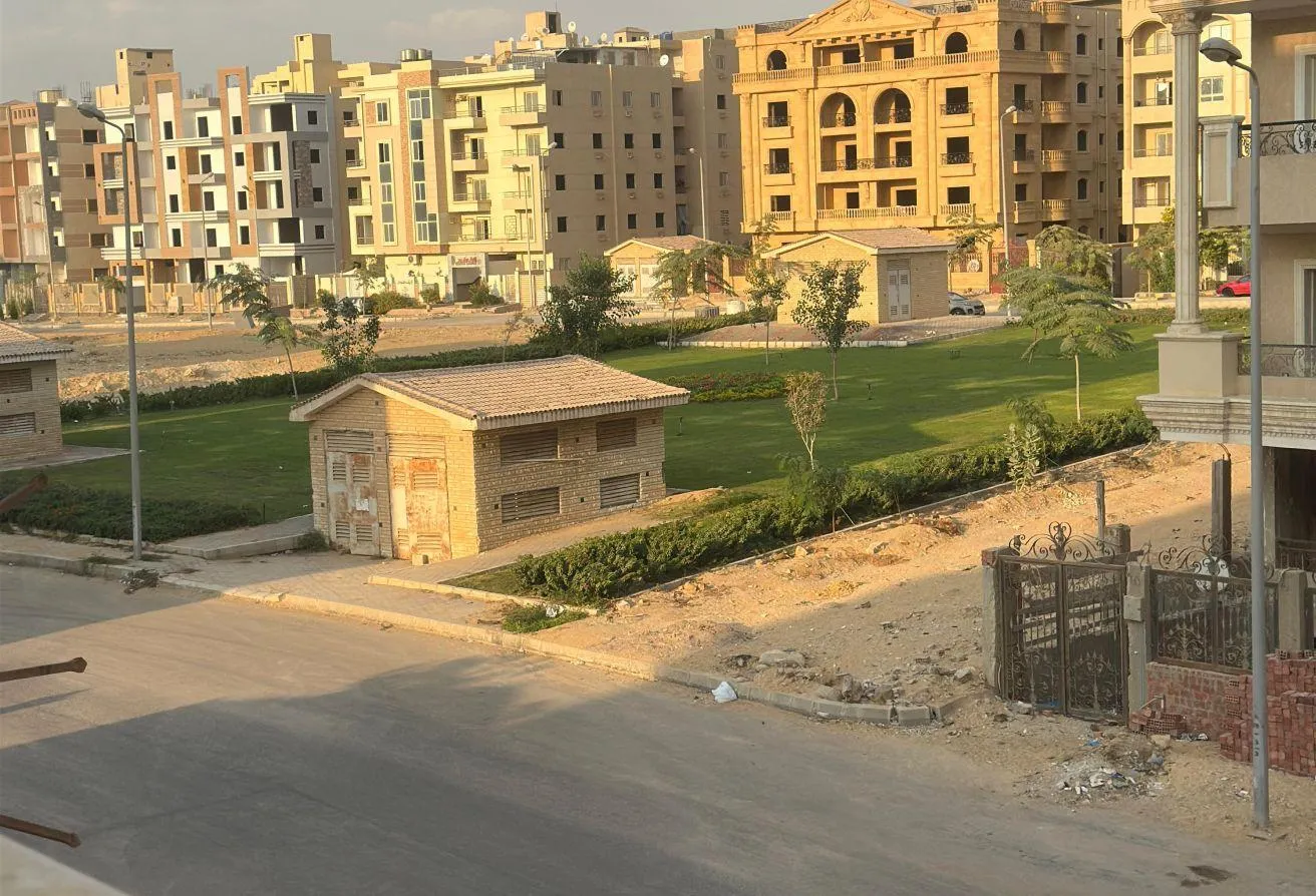 Rent in New Lotus: Prime location Apart for rent in Fifth Settlement
