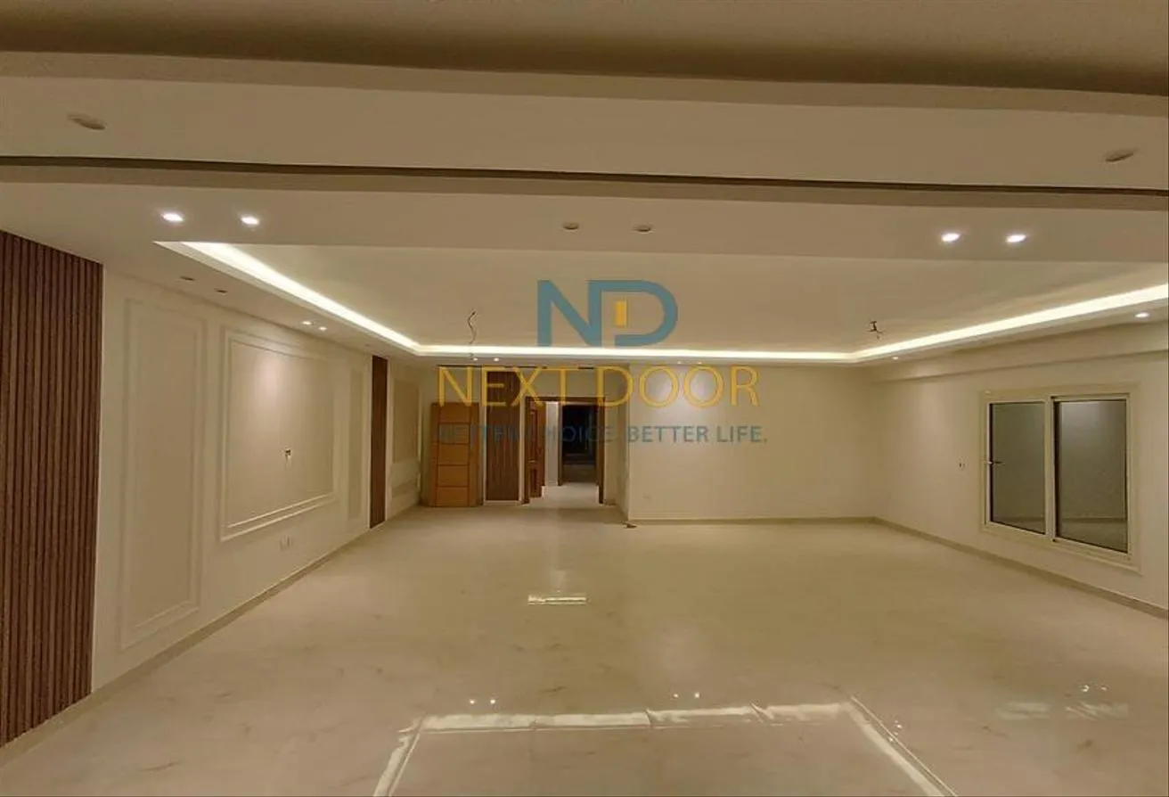 Rent in Central New Cairo: Apartment for rent in front of Palm Hills