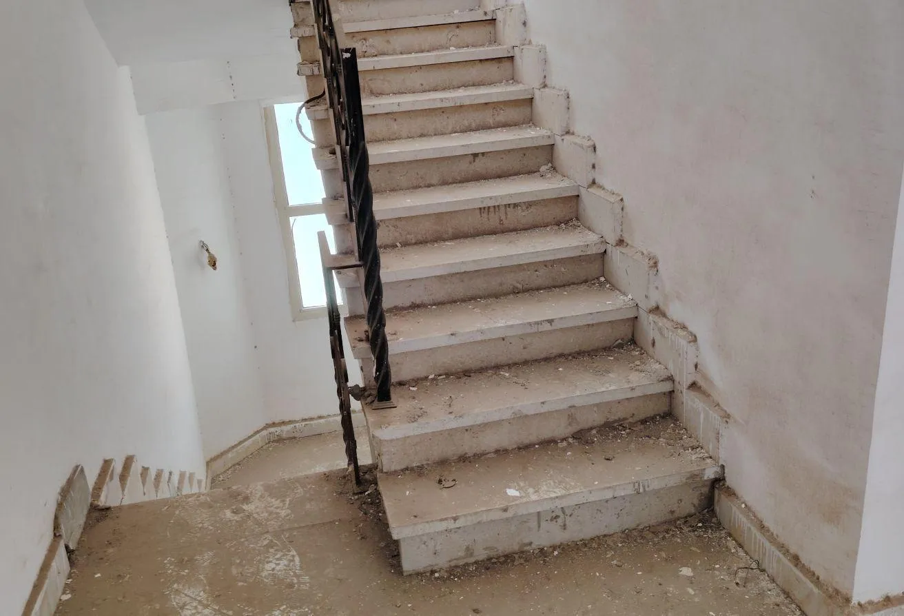 Gallery Image 16