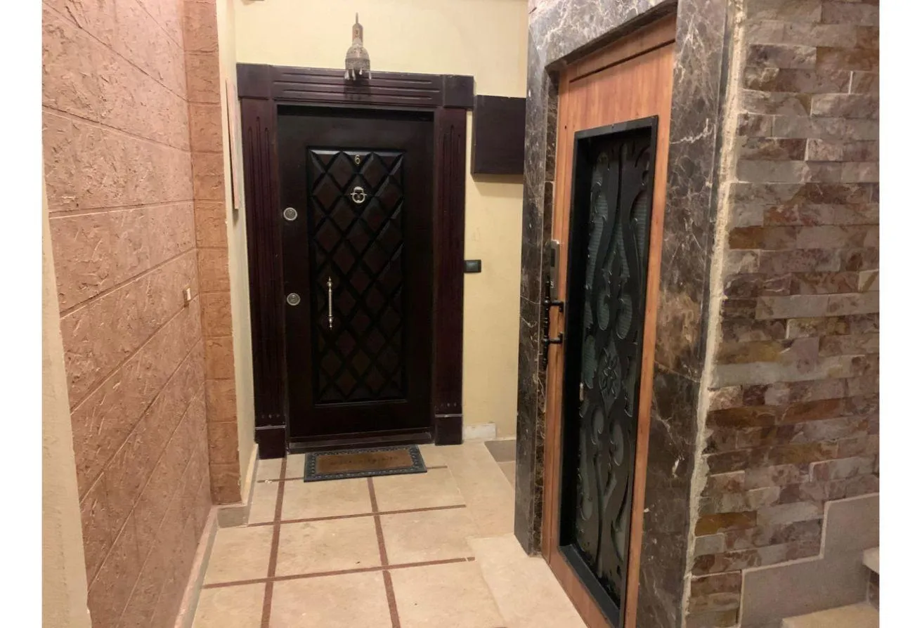 Gallery Image 19