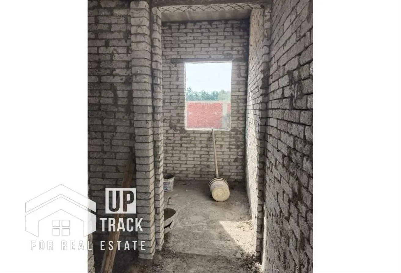 Sale in Green Belt: th of October - Green Belt - Gate 1 - Basin 3
