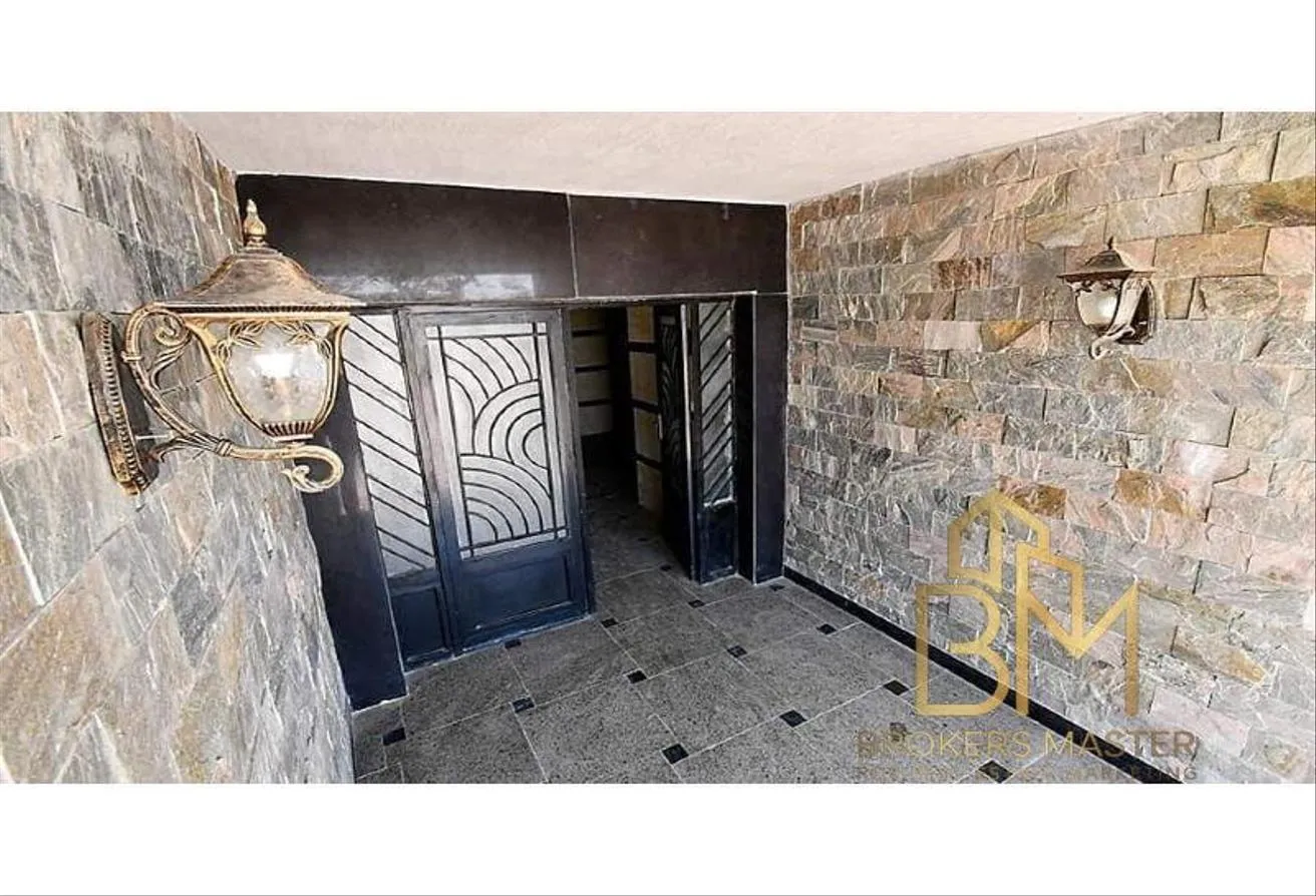 Gallery Image 8