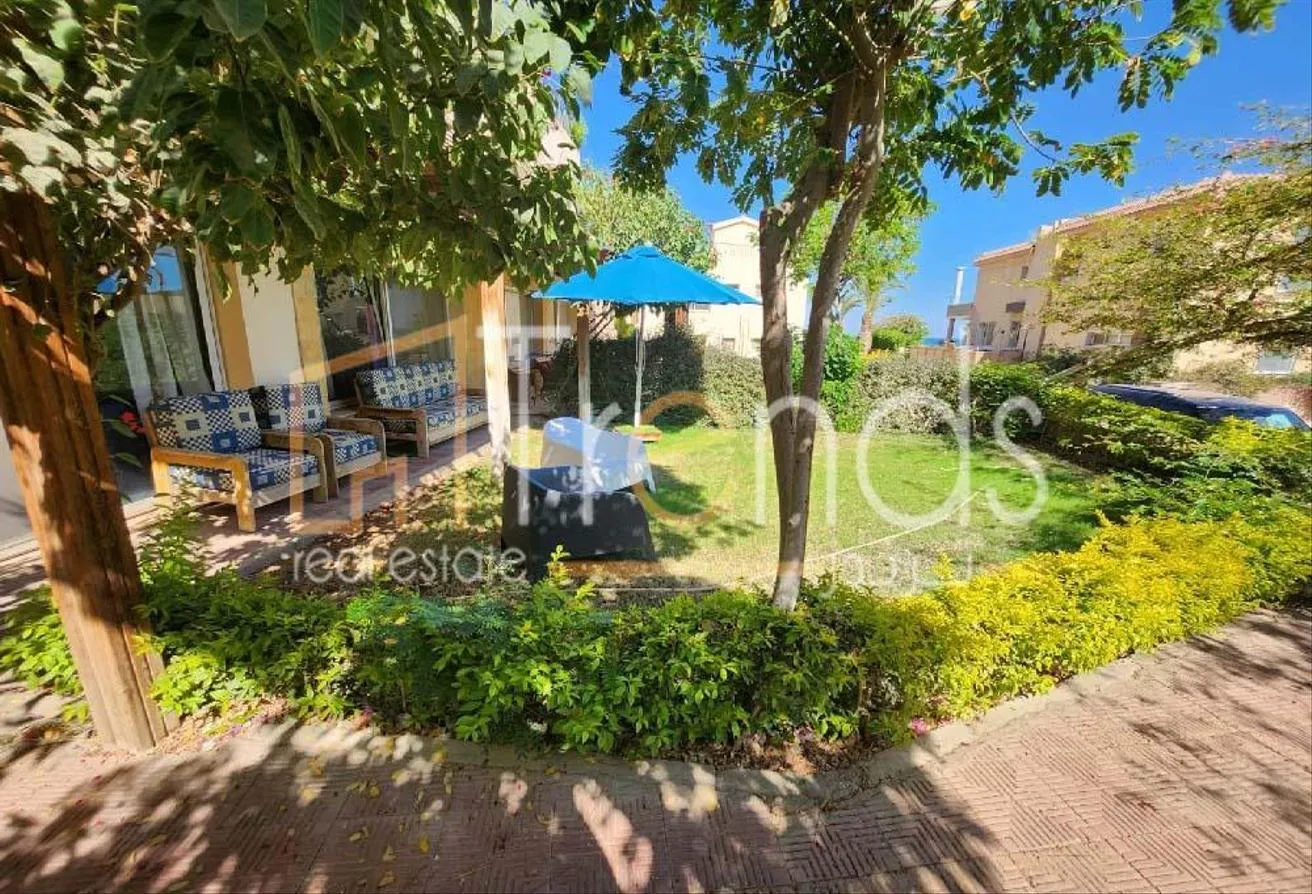 Sale in Laguna Bay: Chalet with Garden Fully Furnished Ready to move