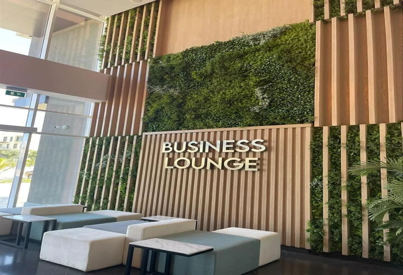 Rent in Azad: AZAD Business Lounge For Rent