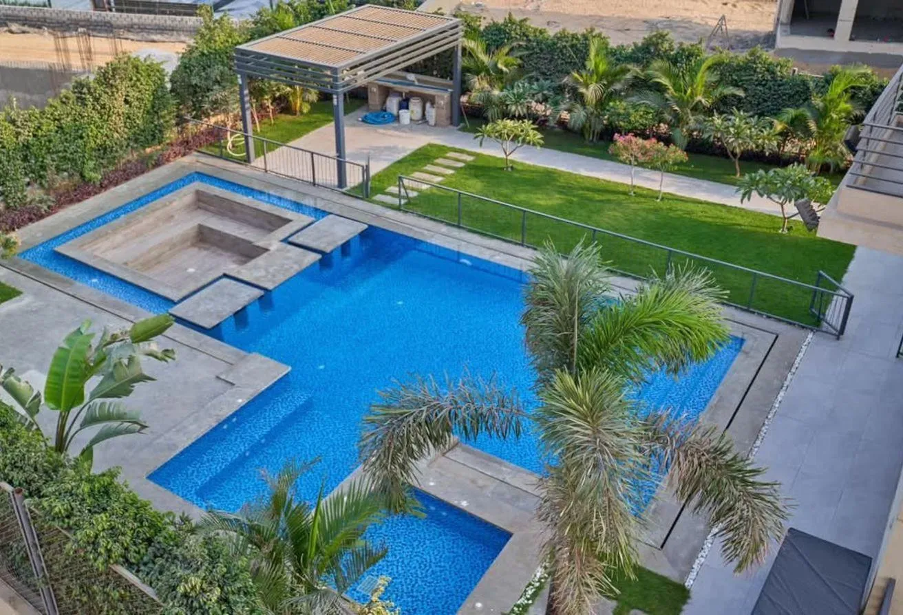 Sale in Alma: Ready to move Near Americana plaza cheapest price