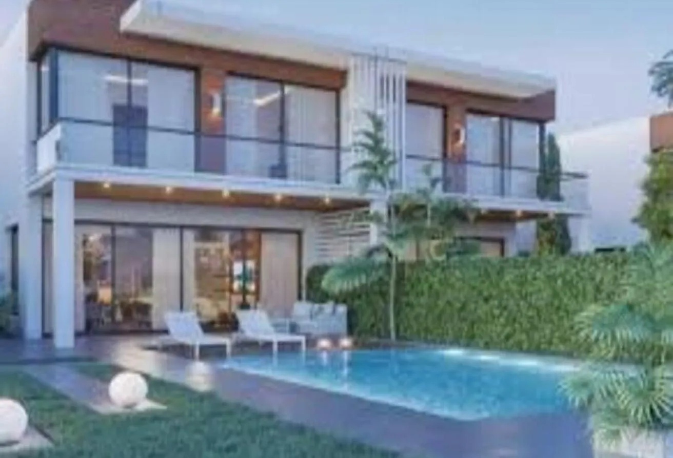 Sale in Azzar Islands: prime location Townhouse-Under market price-Azzar