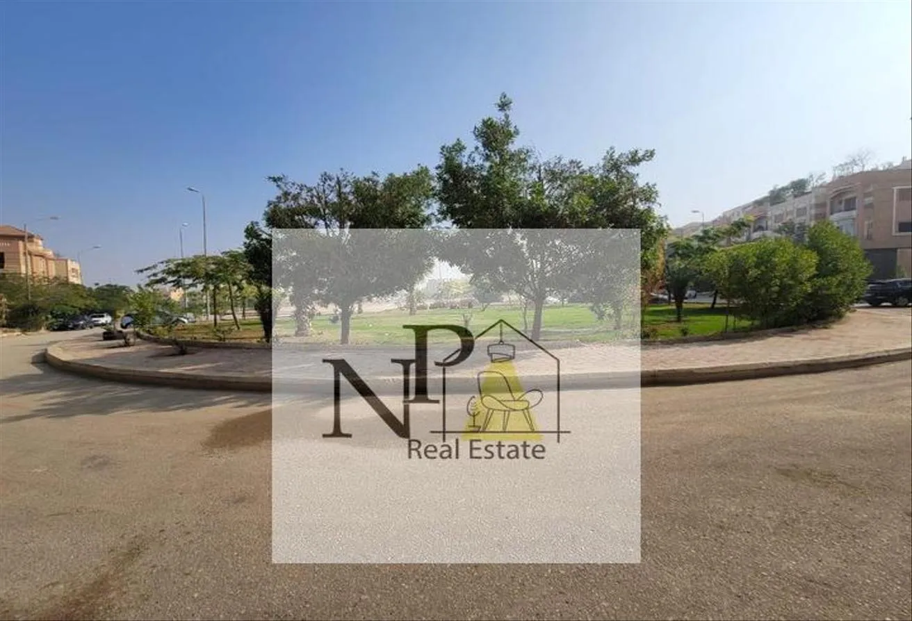Sale in 8th District: Duplex for sale in the 8th District, Sheikh Zayed