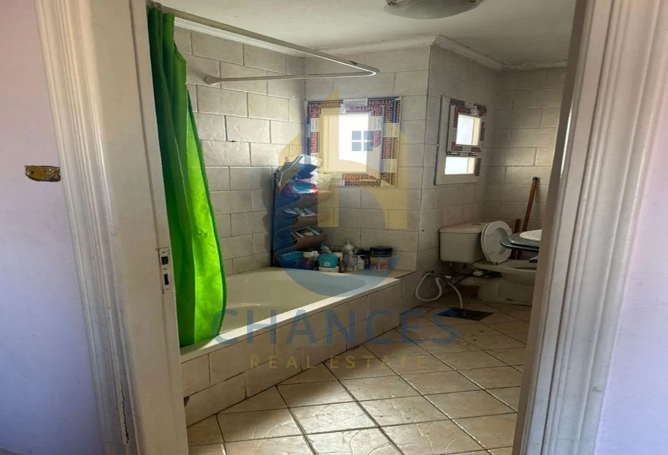 Gallery Image 11