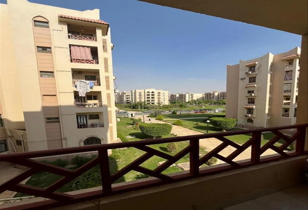 Sale in Rehab City Fifth Phase: Apartment for sale in Rehab City, directly on the