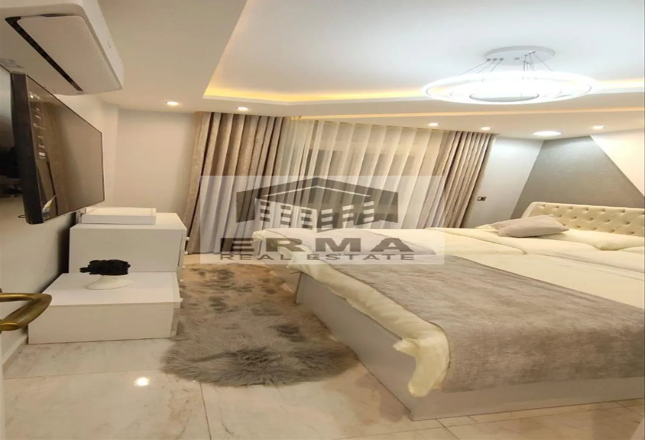 Sale in Amorada: Immediately in Amoradia Compound