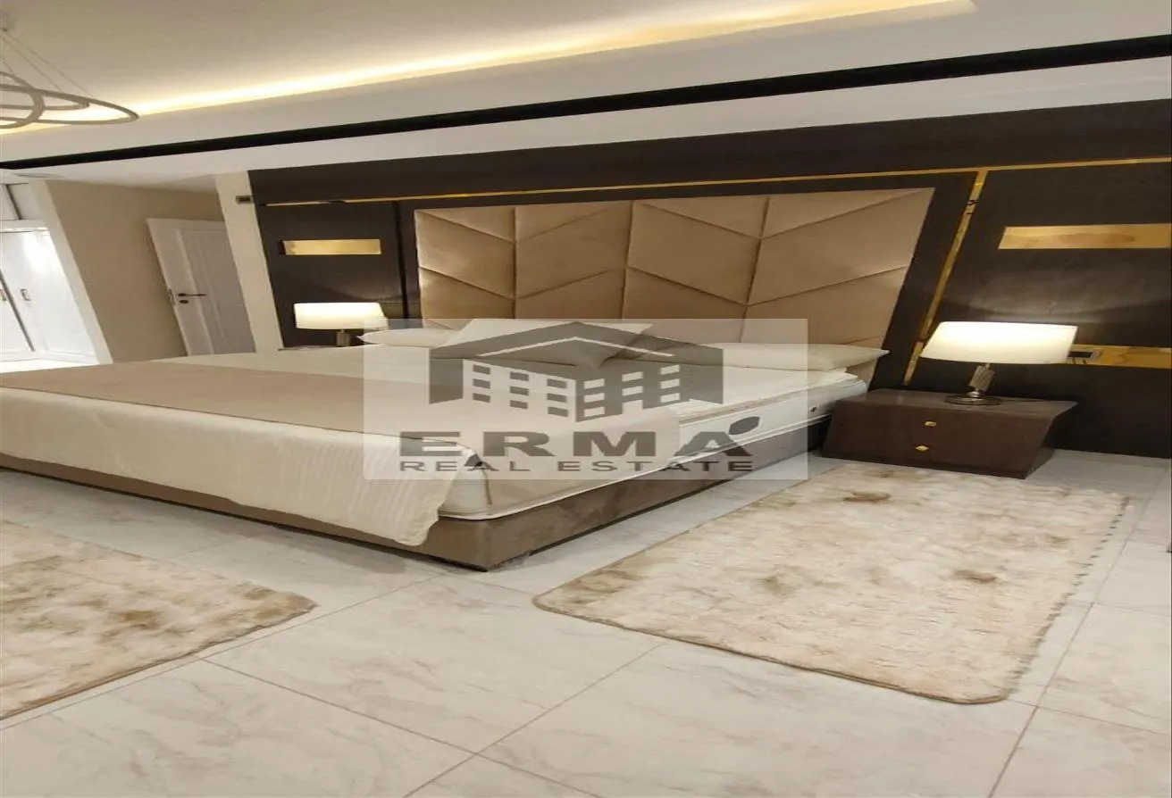 Gallery Image 6