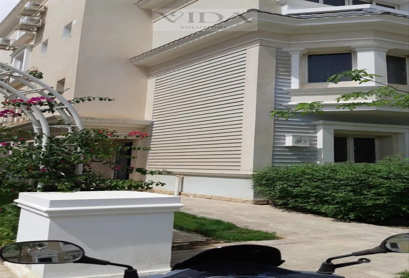Sale in Mountain View iCity October: For sale iVilla Roof 269 meters +75Roof Mountain V