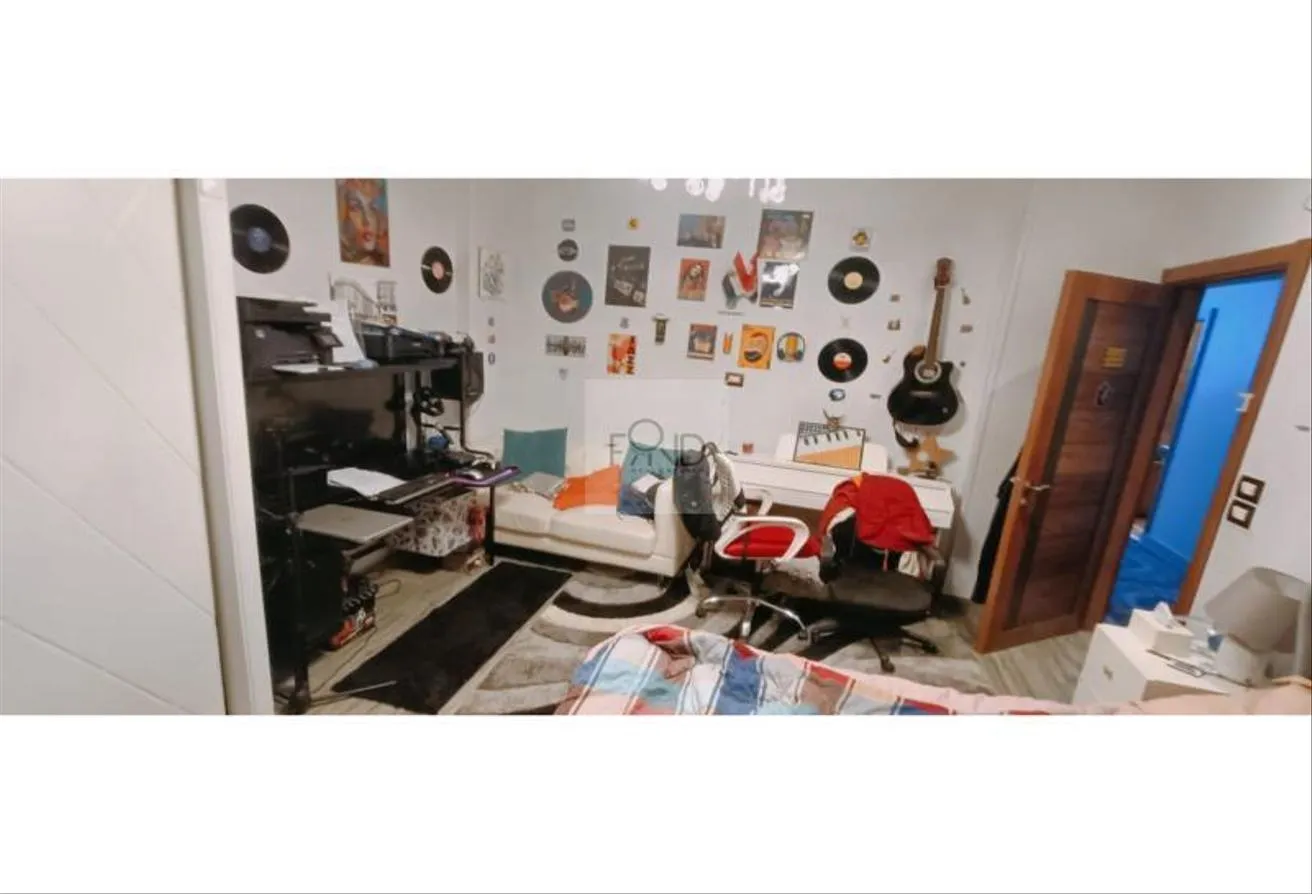 Gallery Image 9