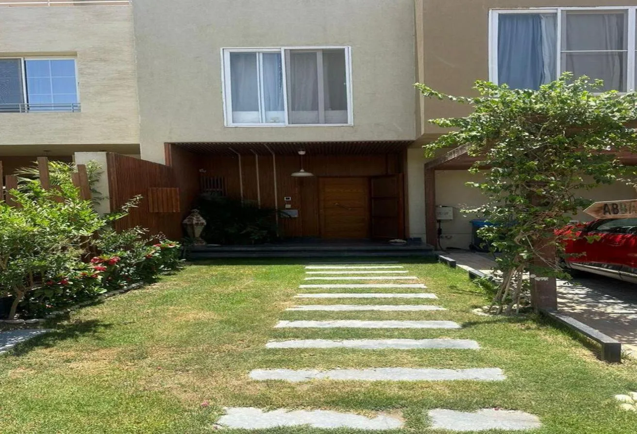 Sale in Palm Hills WoodVille: Townhouse corner in Palmhills Ultra super lux