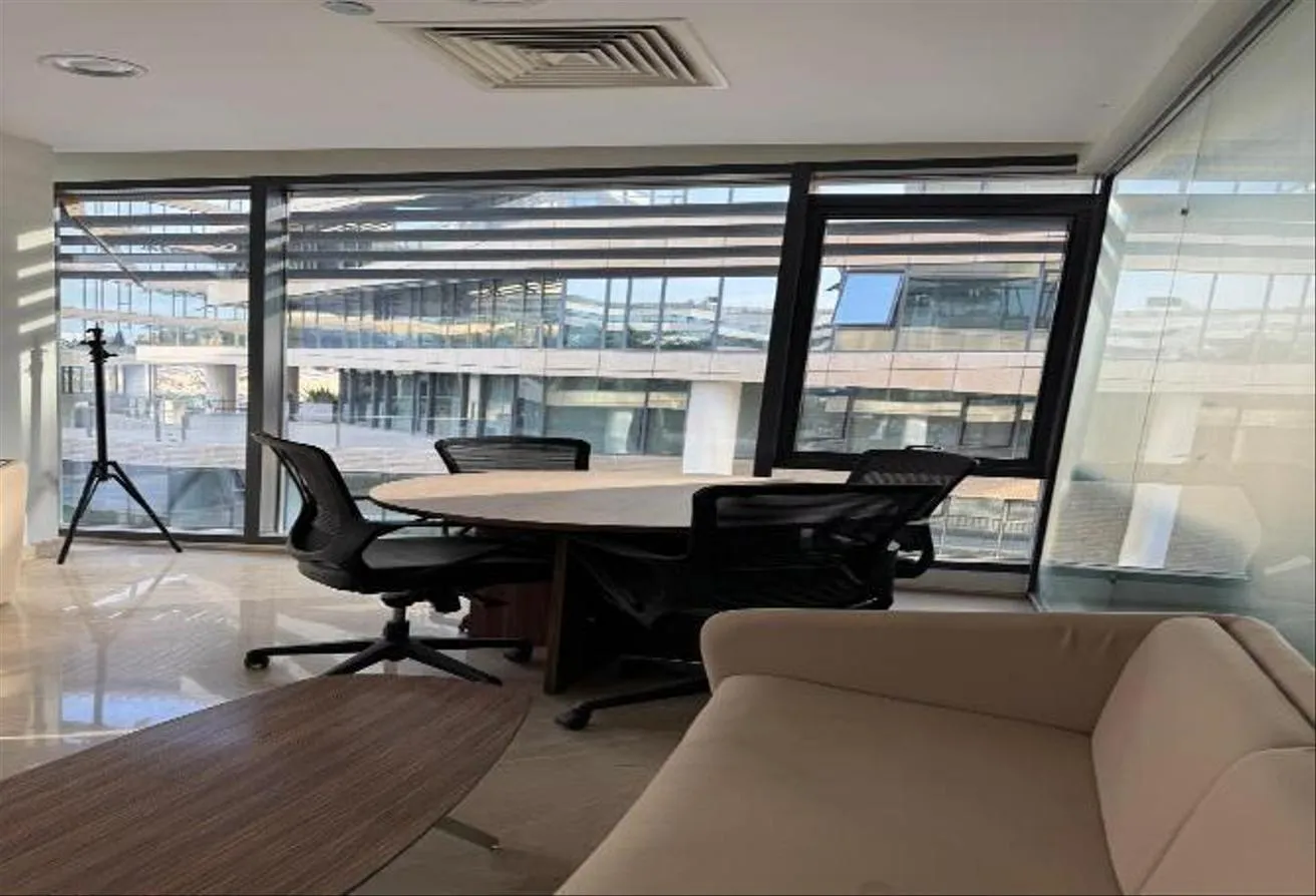Gallery Image 8