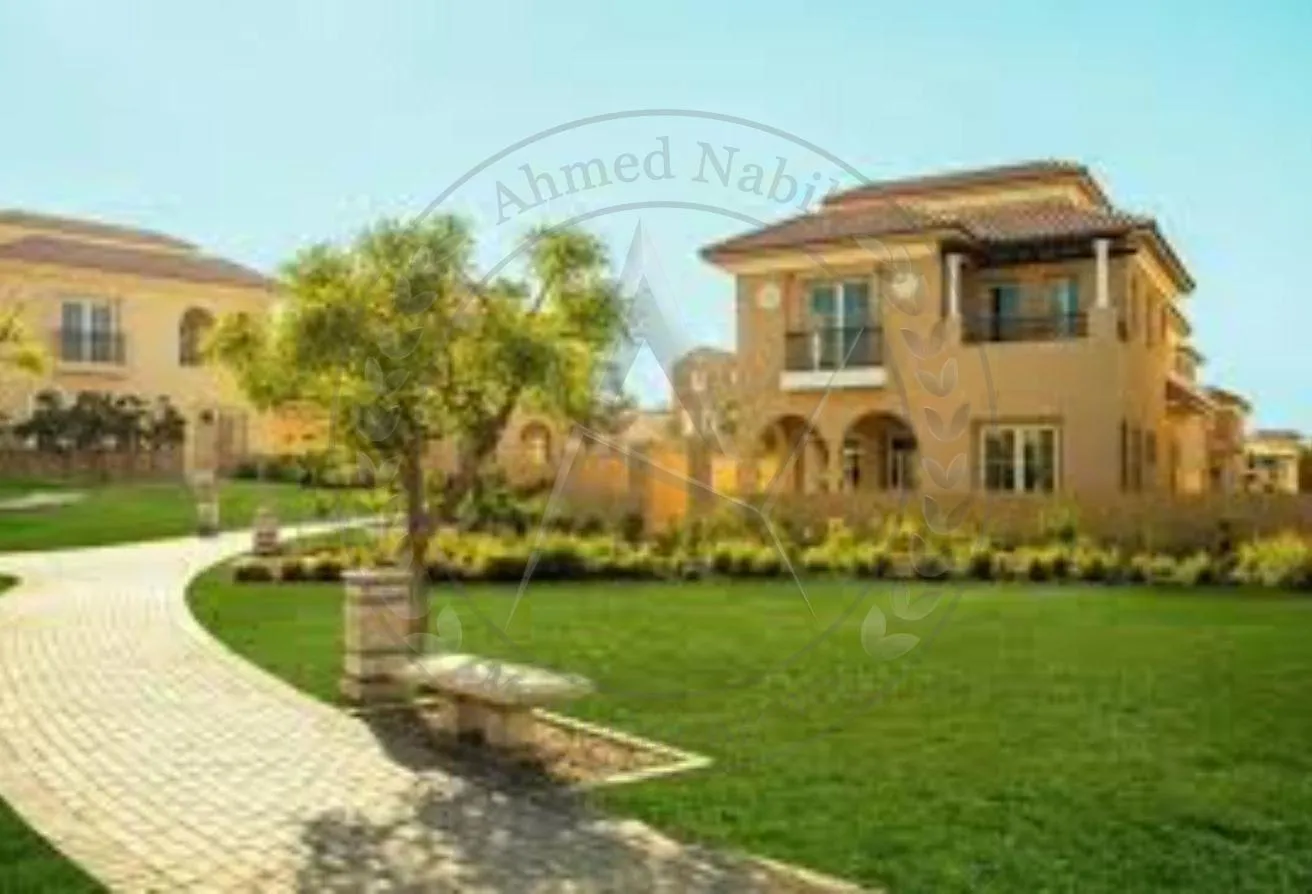 Sale in North House: Apartment at special location - North House