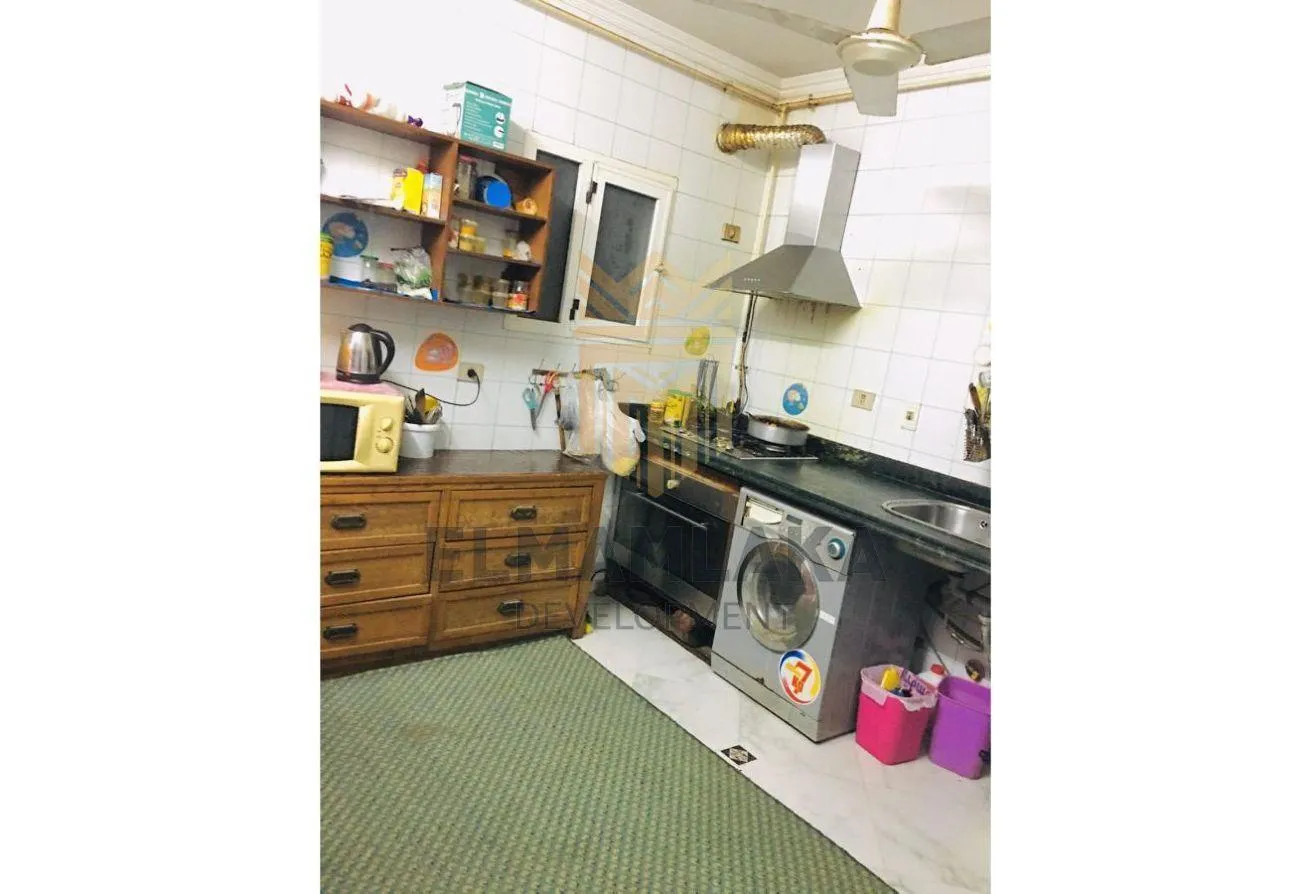 Rent in Rawdat Zayed: شقة مفروشة في الشيخ زايد روضة زايد الحي 12