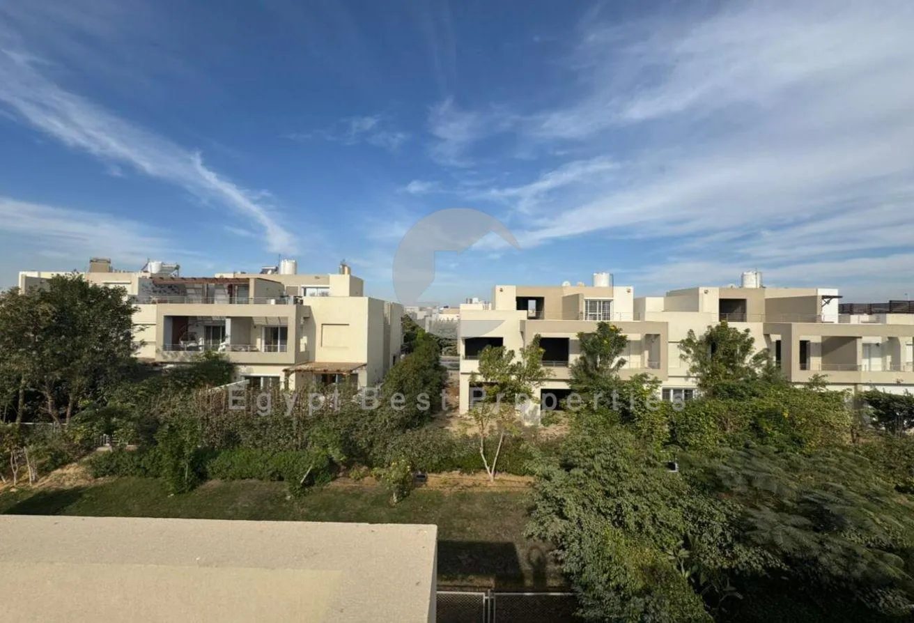 Sale in Palm Hills WoodVille: townhouse with lowest price in woodville