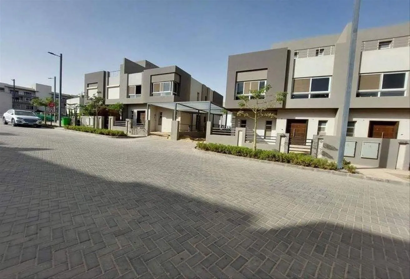 Sale in Etapa: Twin House RTM in Etapa Next Elrabwah and Allegria