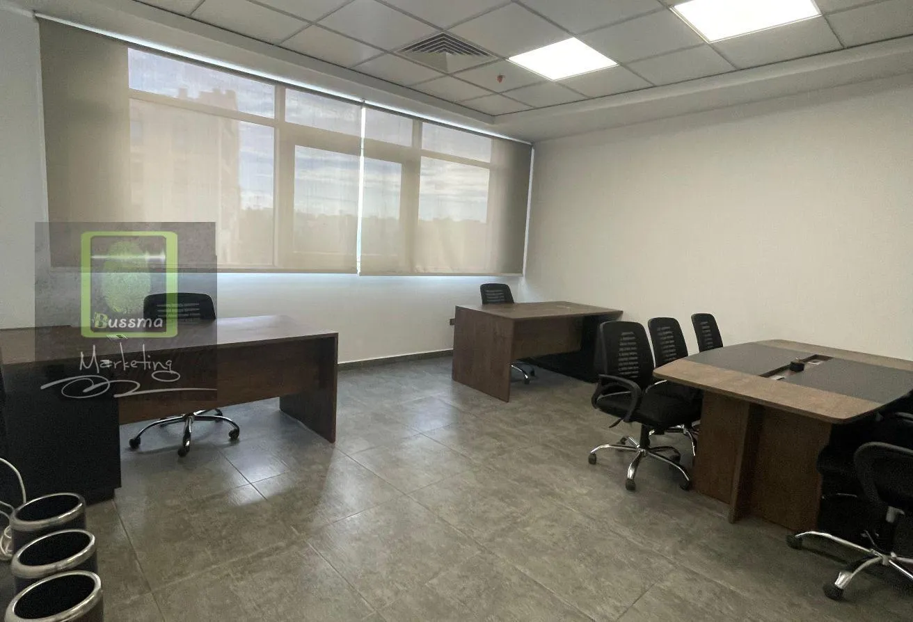 Rent in Kargo Mall: مكتب للايجار مفروش بمول كارجو الشيخ زايد