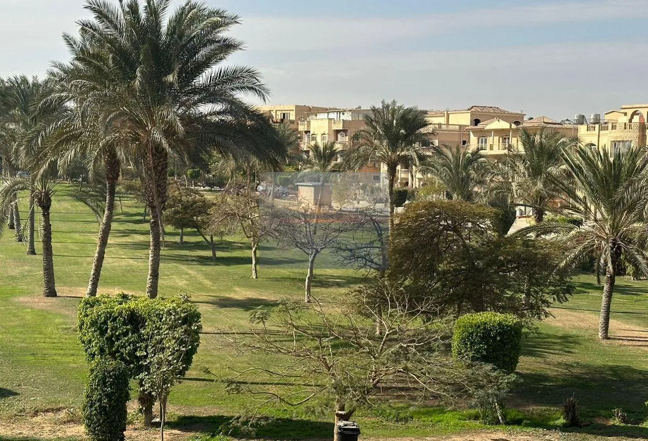 Rent in Ahmed Shawky Axis: Full villa for rent Banafseg villas six apartments