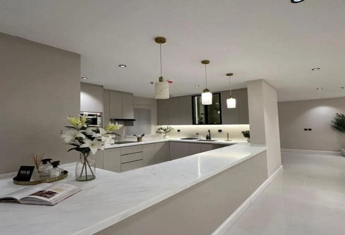 Sale in Garden Lakes: Villa 6 Beds landscape view in high-end community