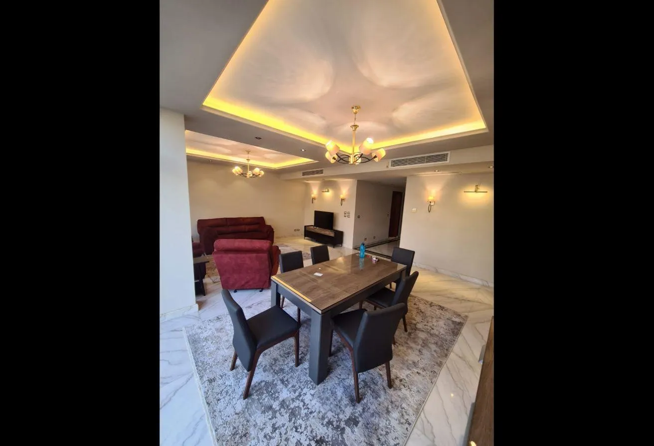 Rent in The Water Way: Apartment for rent fully furnished in Waterway